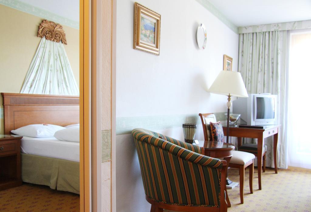 Hotel Alpenkrone Filzmoos Pokój zdjęcie